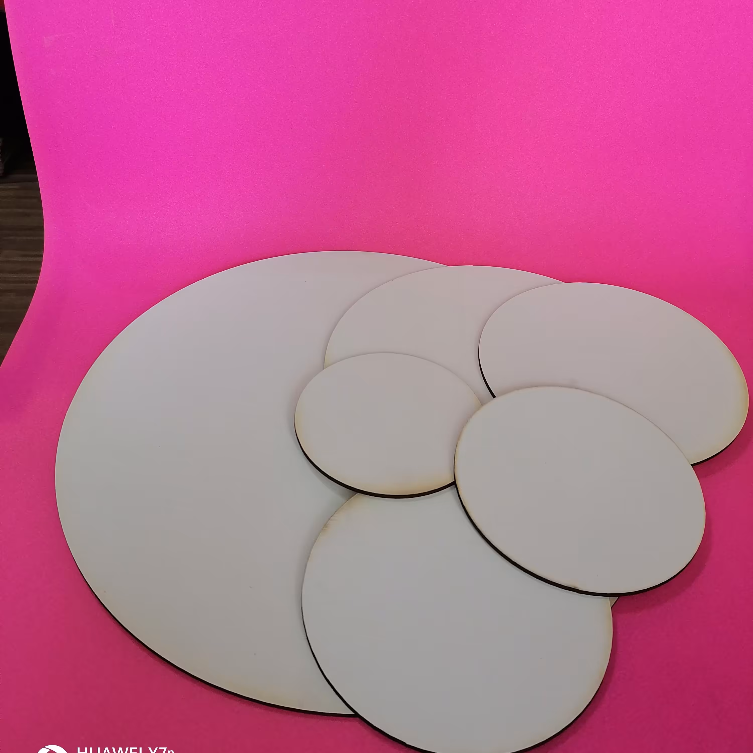 زیره کیک از تخته سه میل  سفید به قطر 20 سانتی متر بسته 10 عددی