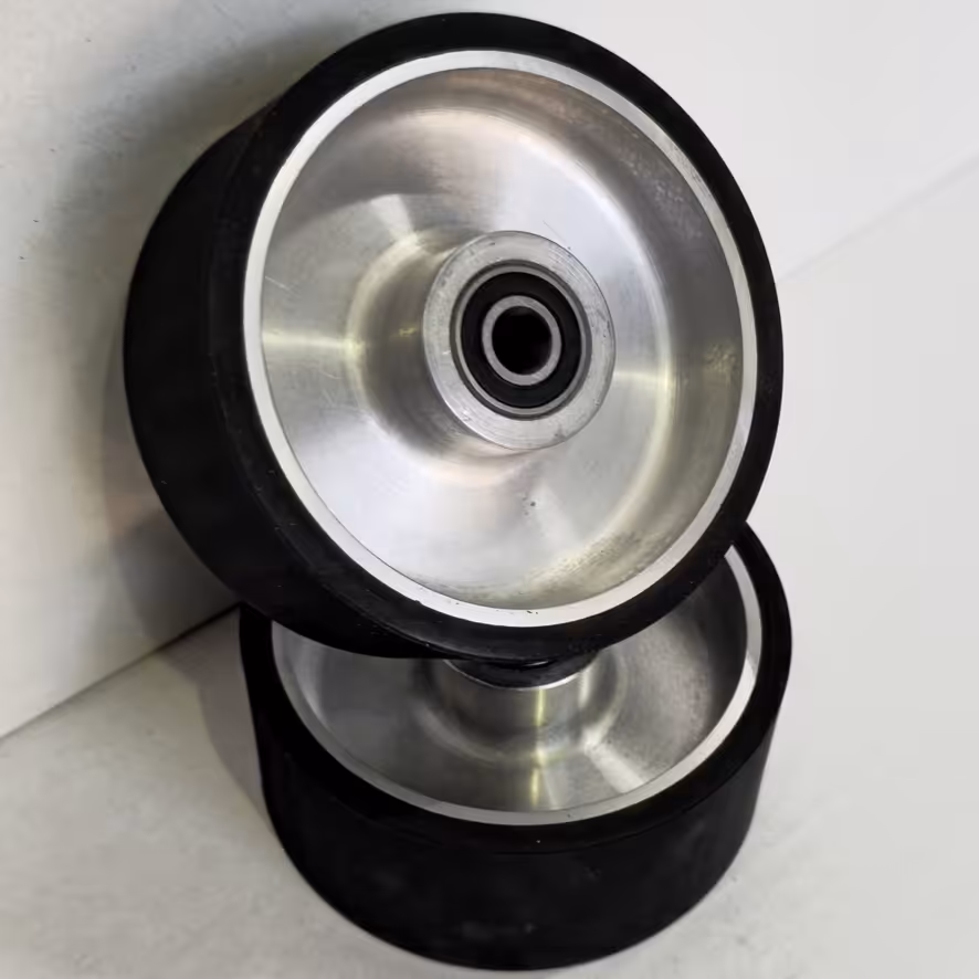 غلتک لاستیکی قطر 120و عرض 50 میلیمتر تخت