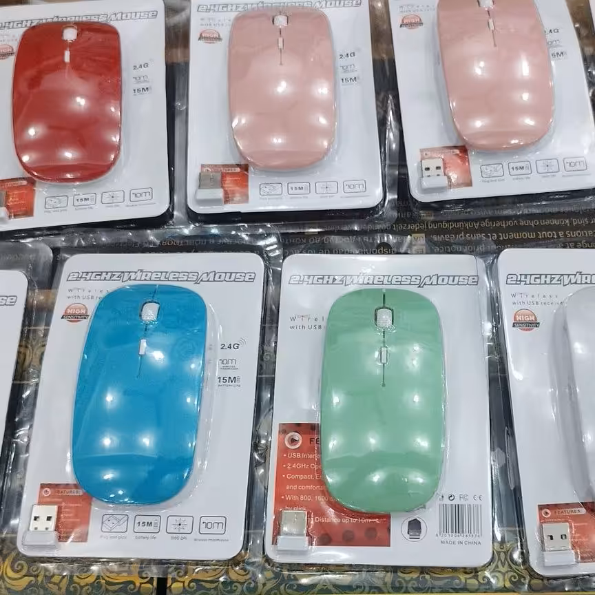 ماوس بیسیم بسیار با کیفیت و  توان کار کرد تا فاصله 8 متر