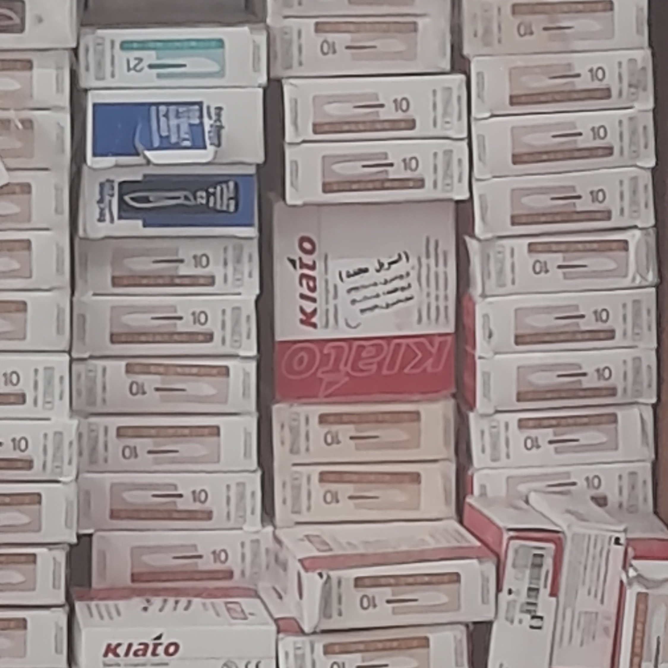 تیغ بیستوری شماره 23 تاریخ گذشته جهت استفاده غیرپزشکی