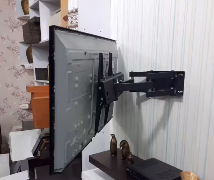 براکت تلویزیون دوبازو مناسب برای تلویزیون های 37 تا 60 اینچ کد 02