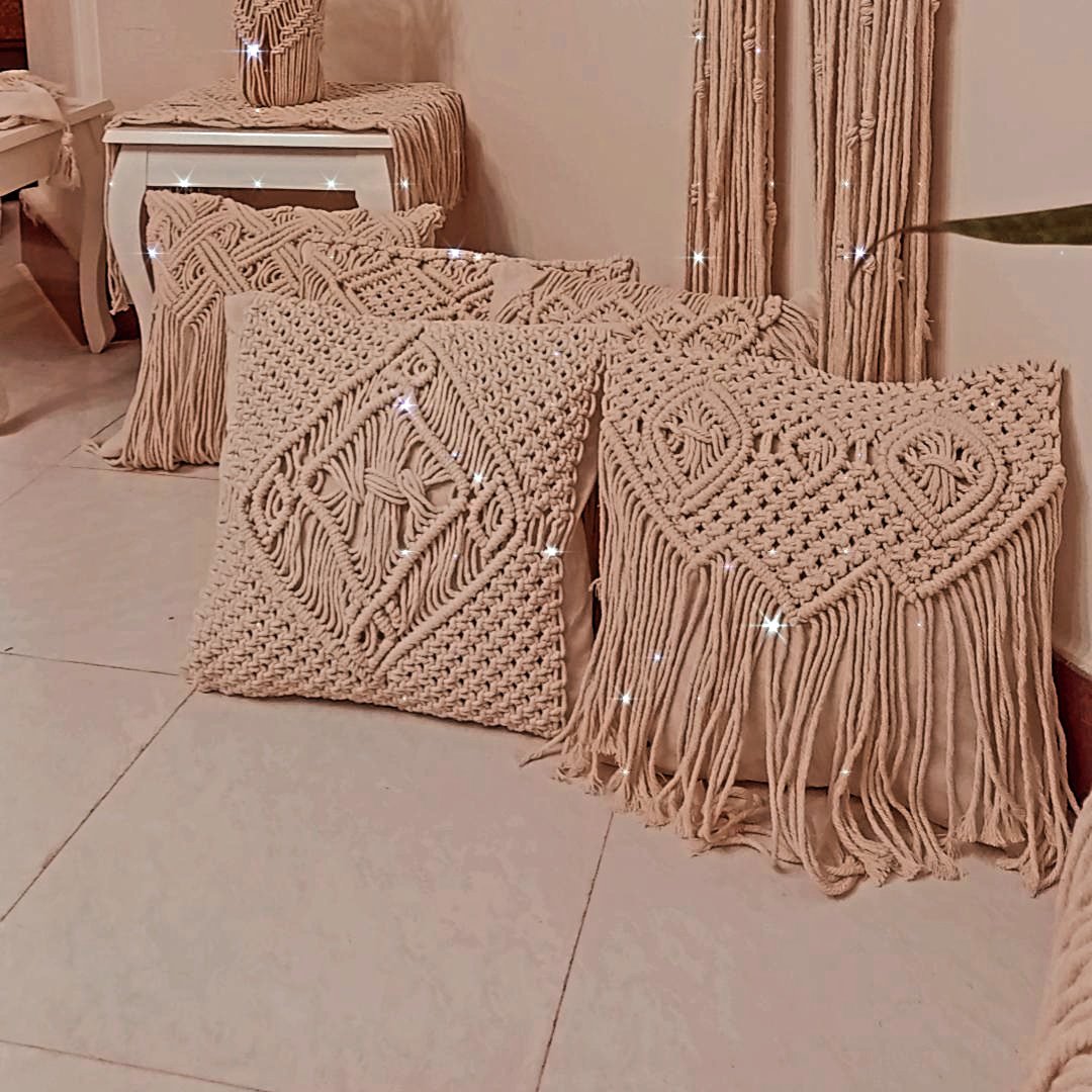کوسن مکرومه زیبا