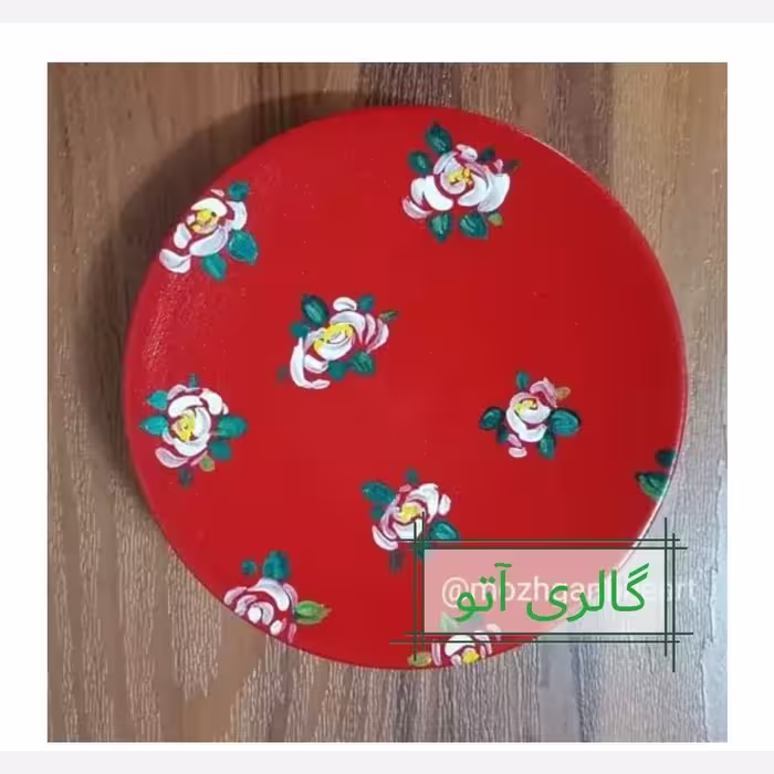 دیوارکوب قرمز شکوفه های بهاری