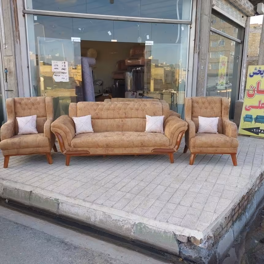 مبل راحتی خورشیدی .