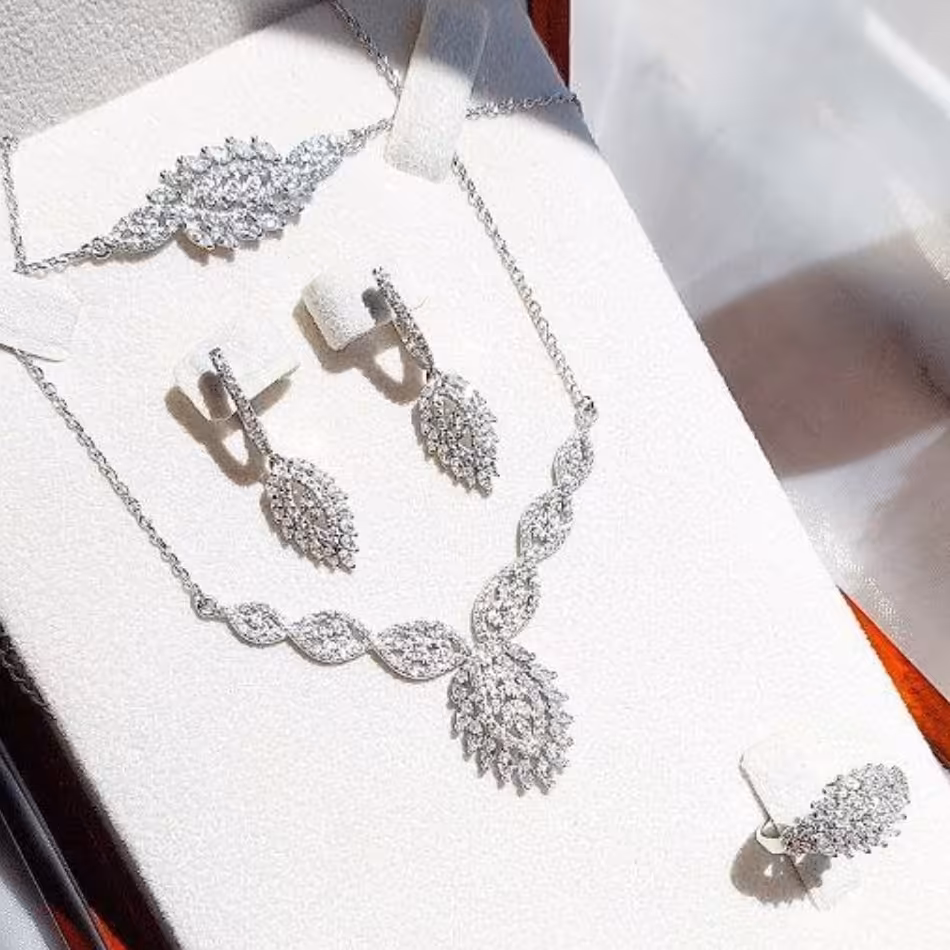 سرویس زنجیری
نقره اصل عیار 925
