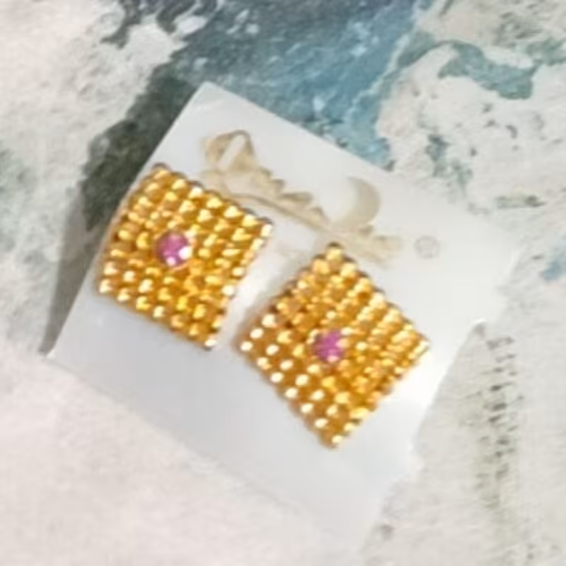 گوشواره مربع نگین دار