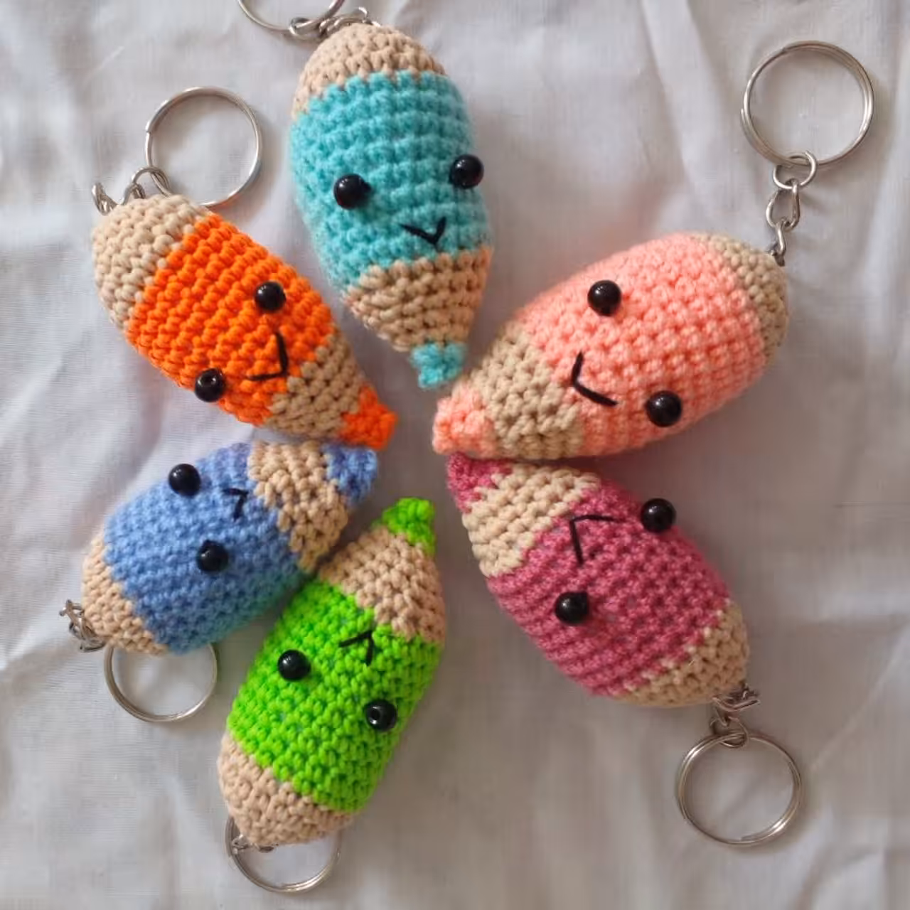 جاکلیدی بافتنی مدل مداد با نخ باکیفیت و بافت عالی و قابل شست و شو