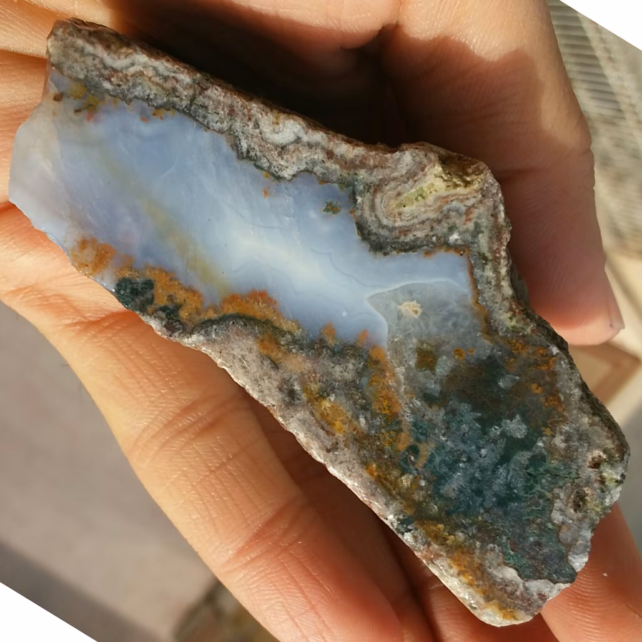 اسلایس سنگ راف عقیق شجر منظره 7رنگ محشر 100 در 100 طبیعی شاهکار خلقت
تابلو نقاشی طبیعی
با قابلیت ساخت چند نگین محشر