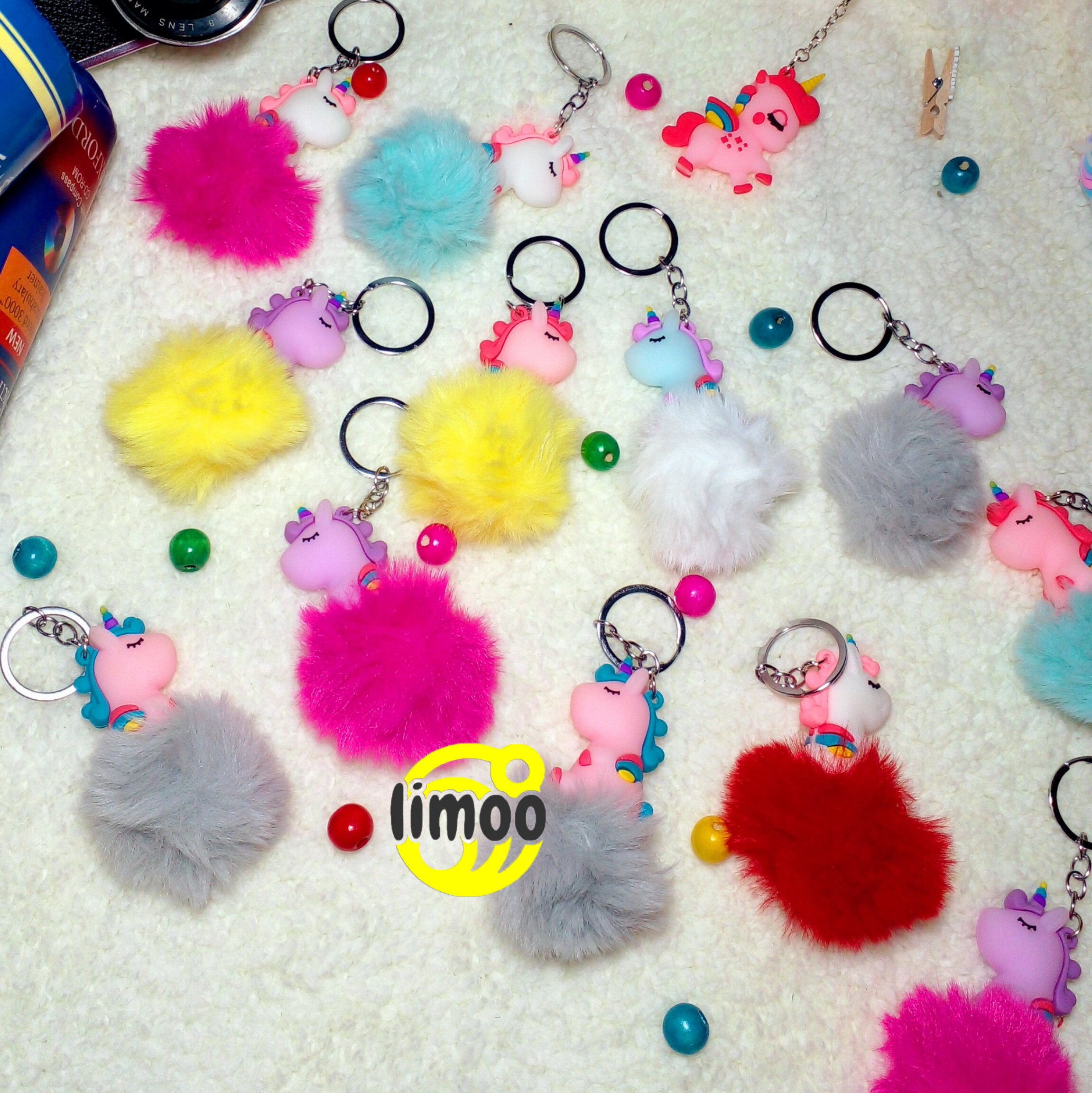 سرکلیدی تک شاخ  یا یونیکورن سیلیکونی  خزدار  و پشمالو 