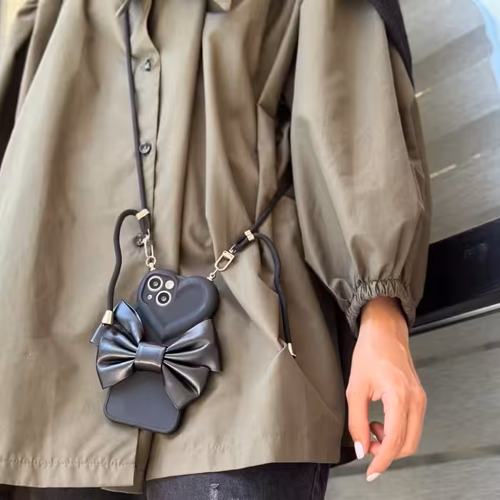 قاب گوشی آیفون پاپیون چرمی با بند گردنی (کدC1302)،هزینه ارسال رایگان،فروشگاه جاسپرمال