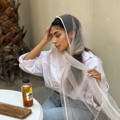 شال توری رنگ ساده گان دوزی شده رنگ طوسی روشن قواره 210 در 65