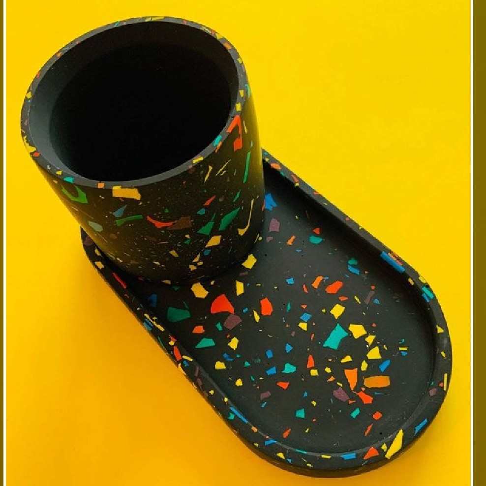 ظرف بتنی