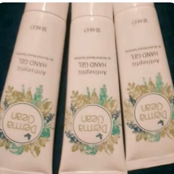 ژل 3عدد عالی ضد عفونتی عالی 