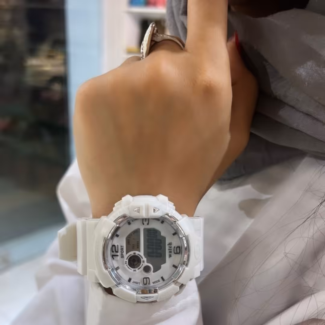 ساعت اسپرت - مدل کامپیوتری - چراغ دار - نمایش تاریخ و زمان - طول عمر بالا -ارسال رایگان