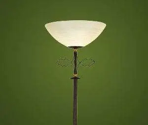 چراغ بلوگا ایستاده اگلو  مدل 89137