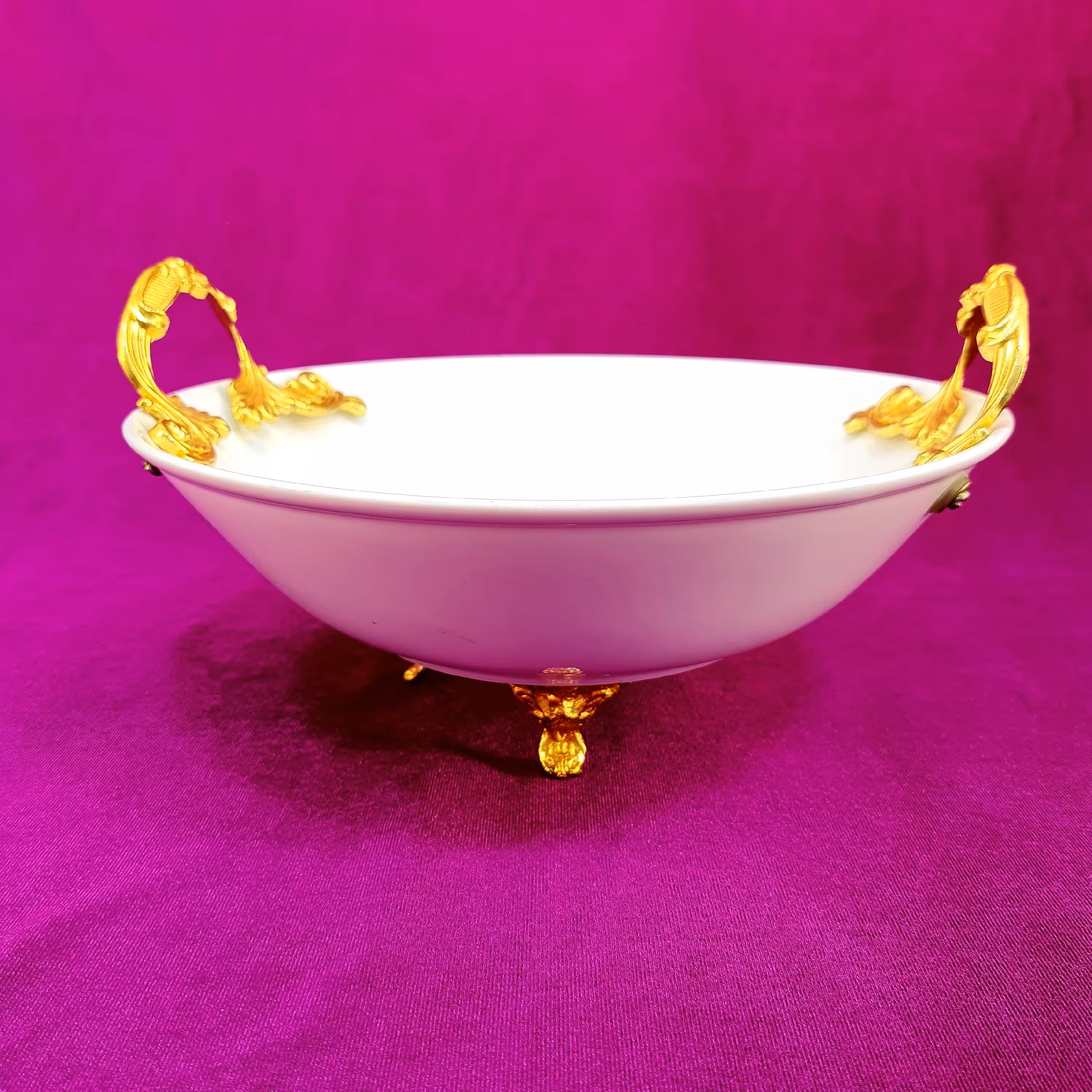 کاسه چینی دسته پیوتر طلایی کد 886G