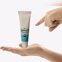 کرم دور چشم طبیعی تاج  تیوپی بسیار مجرب در رفع چروک دور چشم و سیاهی دور چشم