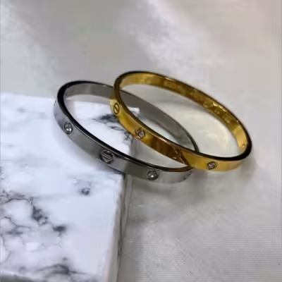 دستبند النگویی کارتیه