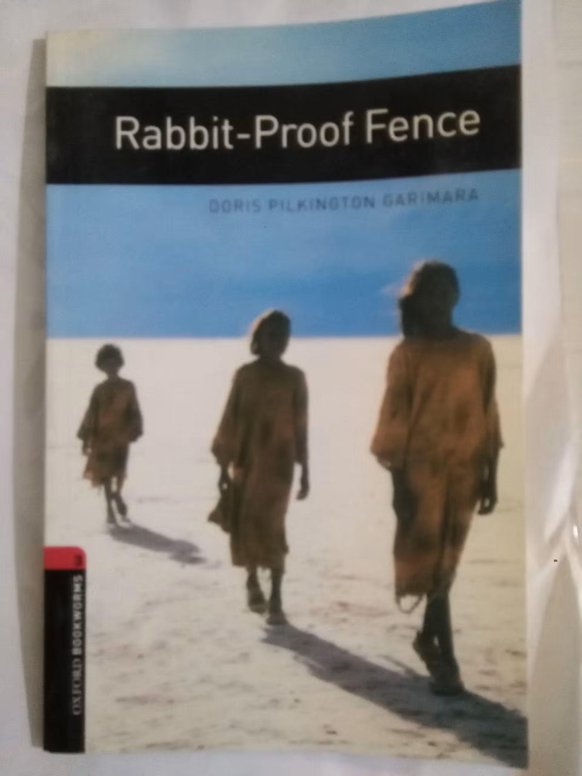 داستان rabbit proof fence