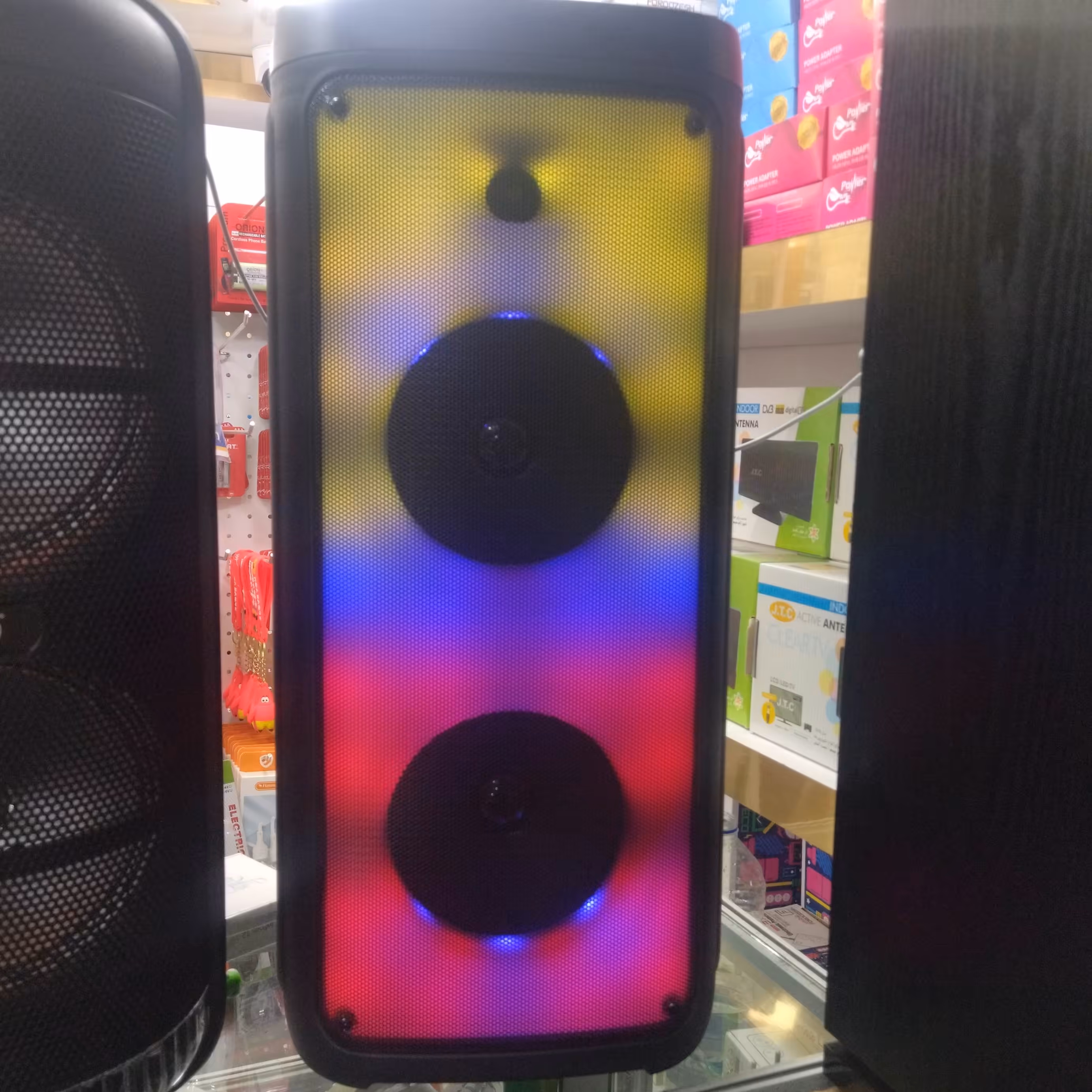 اسپیکر خانگی