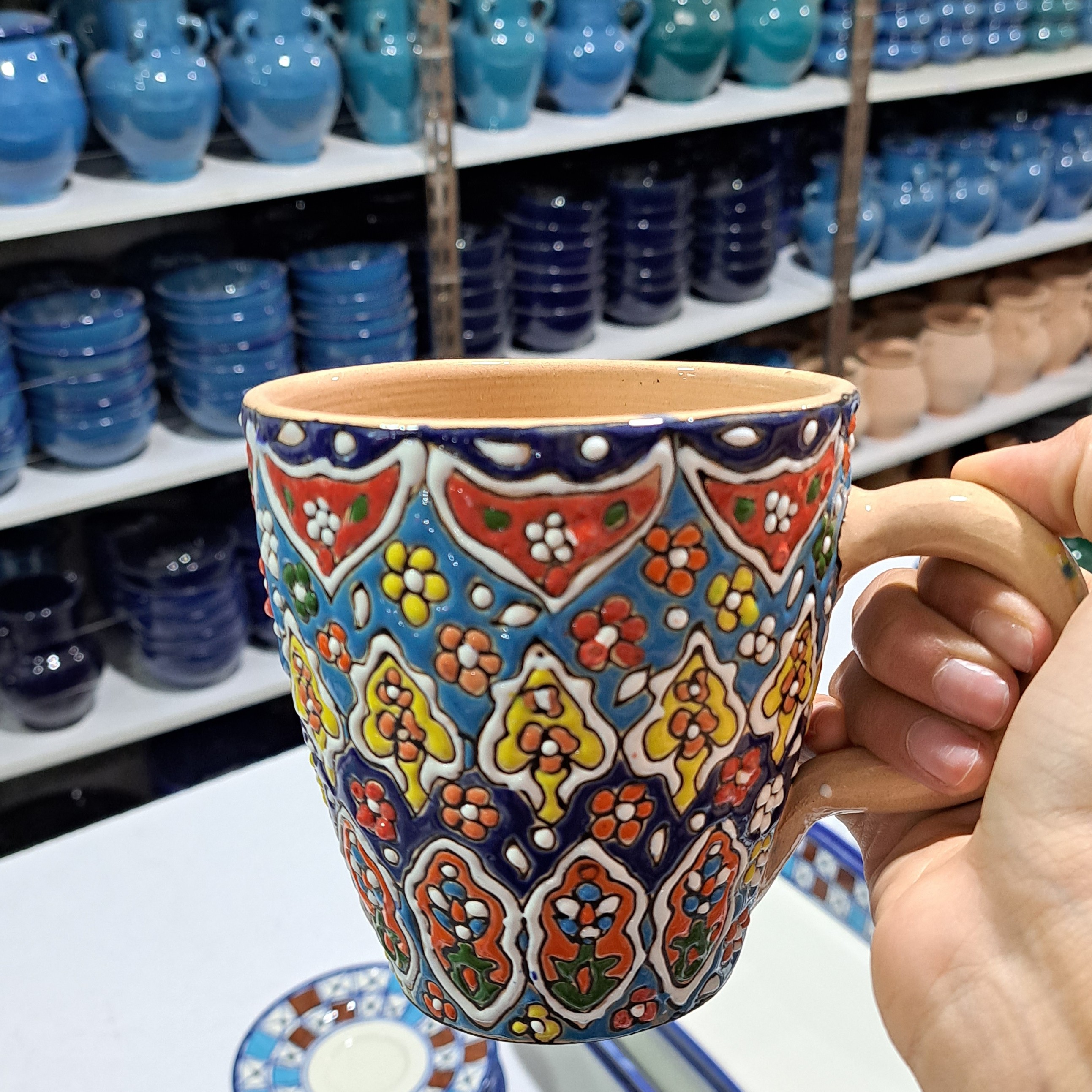 ماگ سفالی مینا کاری شده 