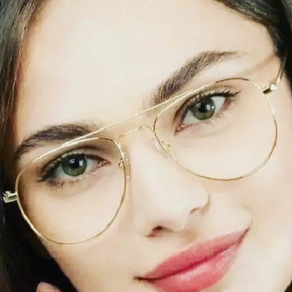 عینک طبی زنانه صورتی فریم تمام قاب فلزی دسته فنری با قابلیت ساخت انواع عدسی طب