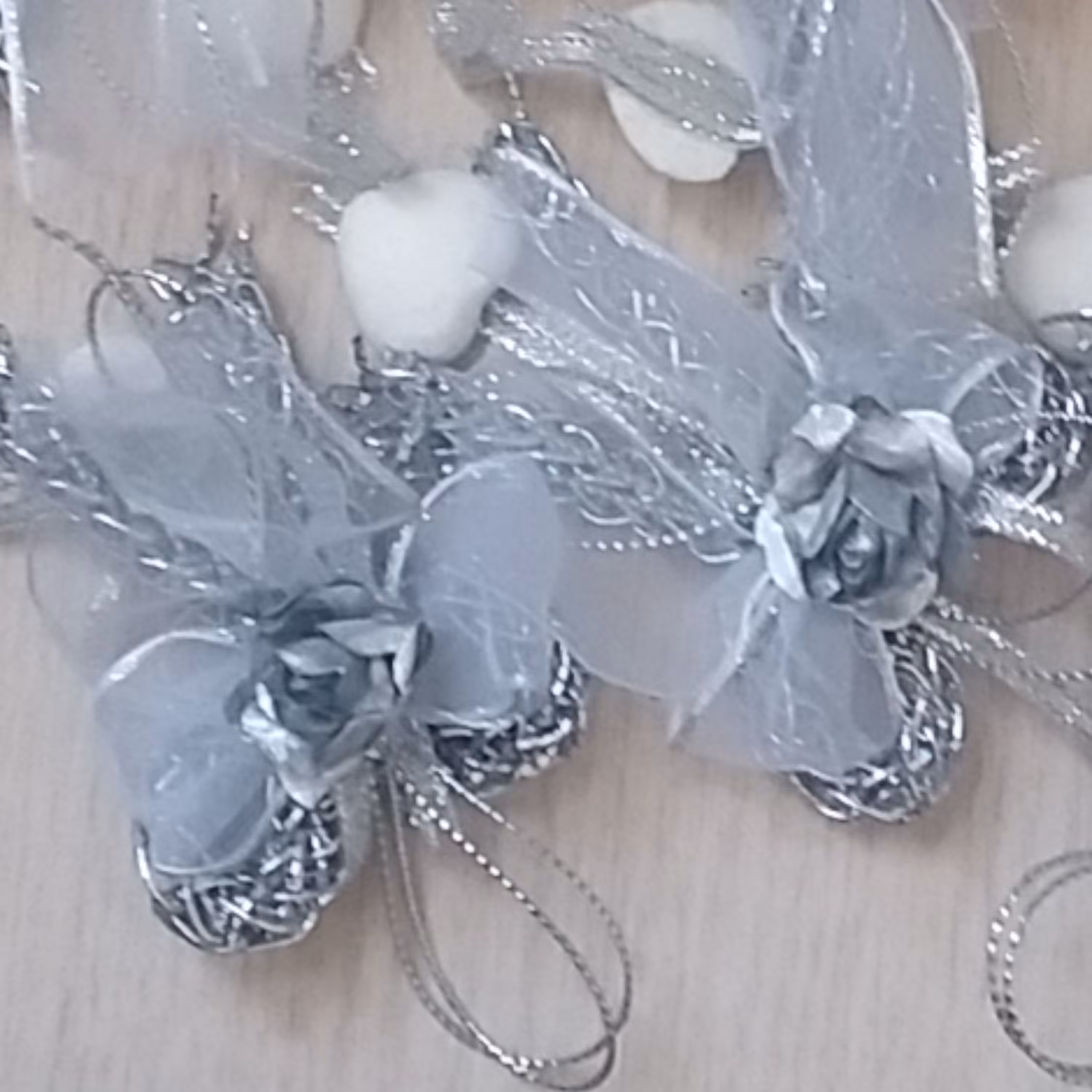 گیفت  عقد قندی خاکستری