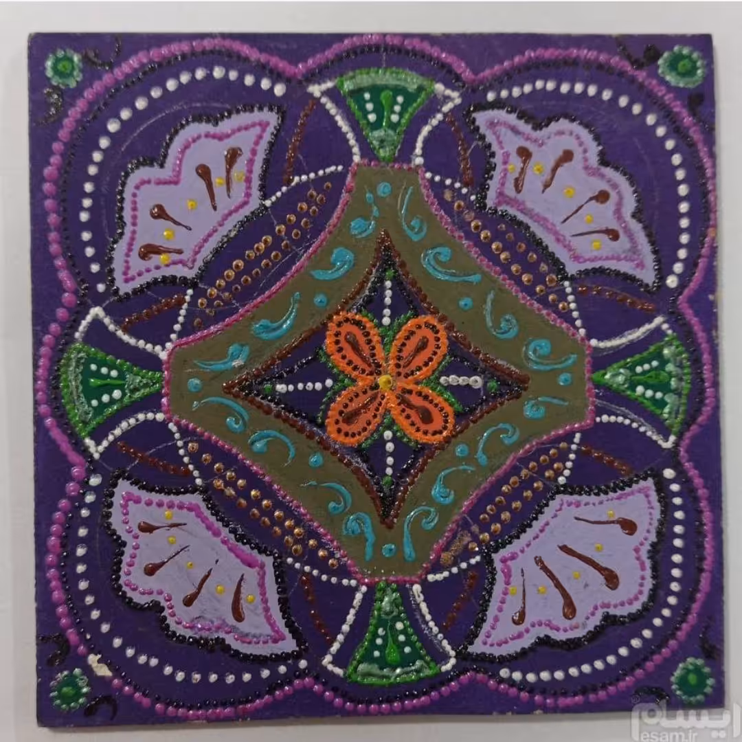 تابلو زیبای نقطه کوبی شده
در توناژ بنفش طرح مینا 