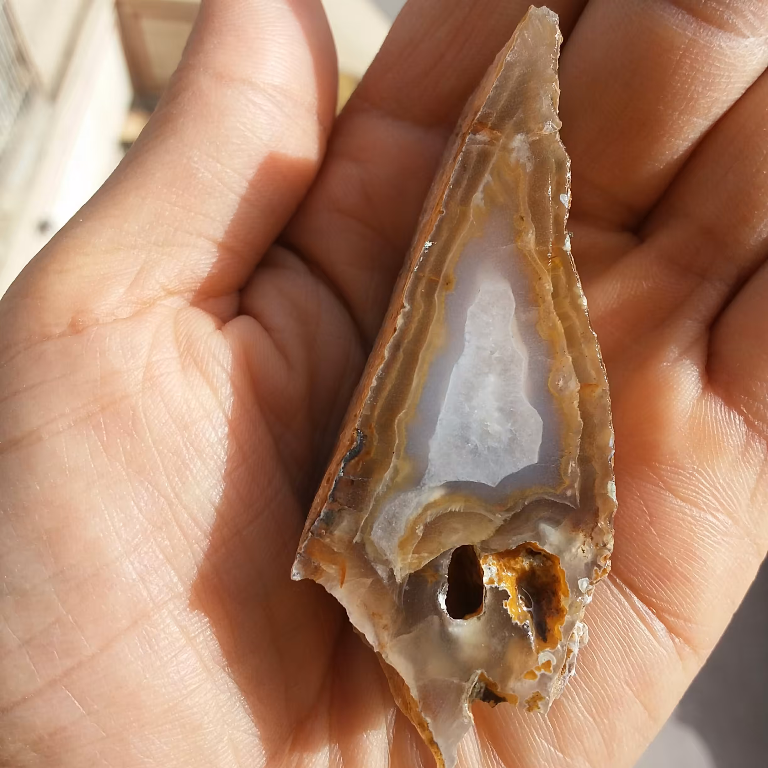 اسلایس سنگ راف عقیق سلیمانی 3بعدی رنگی  بسیاار دیدنی کاملا طبیعی زیبا
محششر
شاهکار خلقت