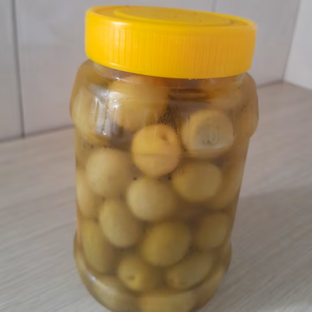 زیتون شور باهسته اعلا ، درجه یک                                نیم کیلویی 