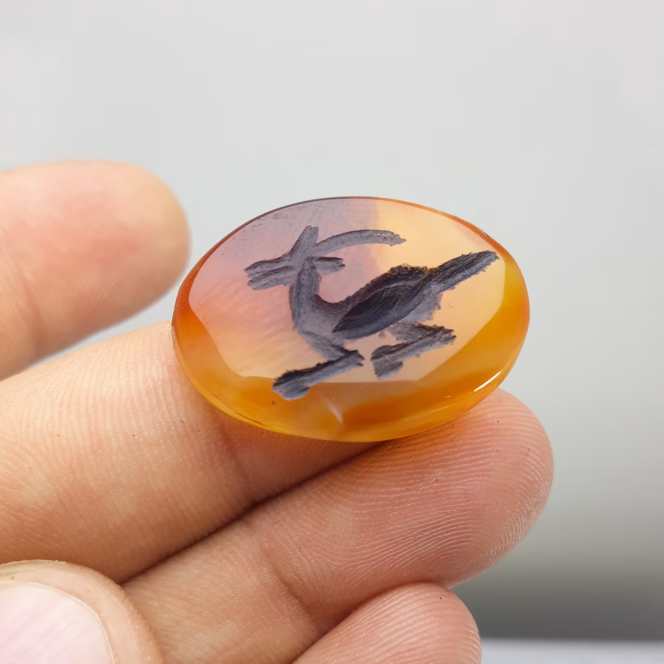 نگین عقیق نشان با رنگ فوق العاده به ضمانت معدنی