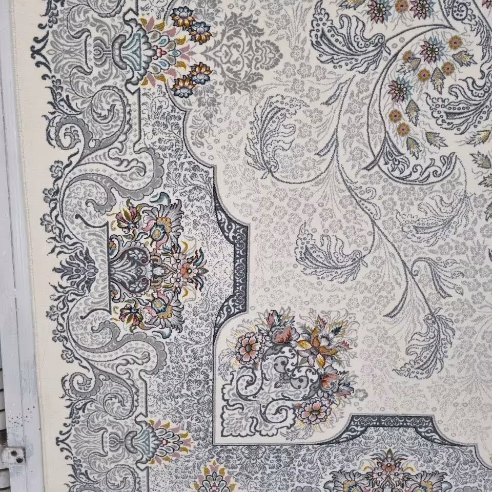 فرش پاتریس 700شانه تراکم 2550 طرح دوریس کرم 9متری