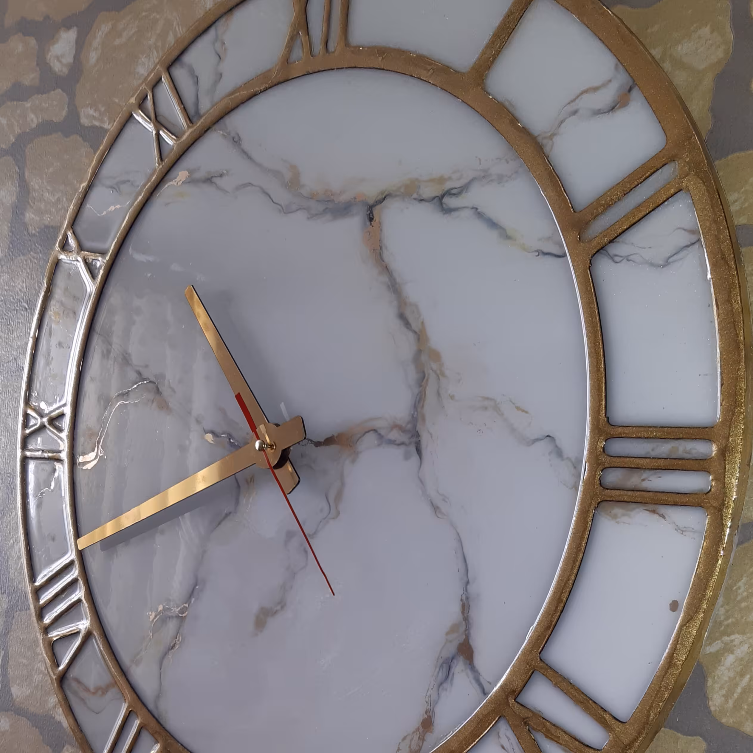 ساعت دیواری رزین