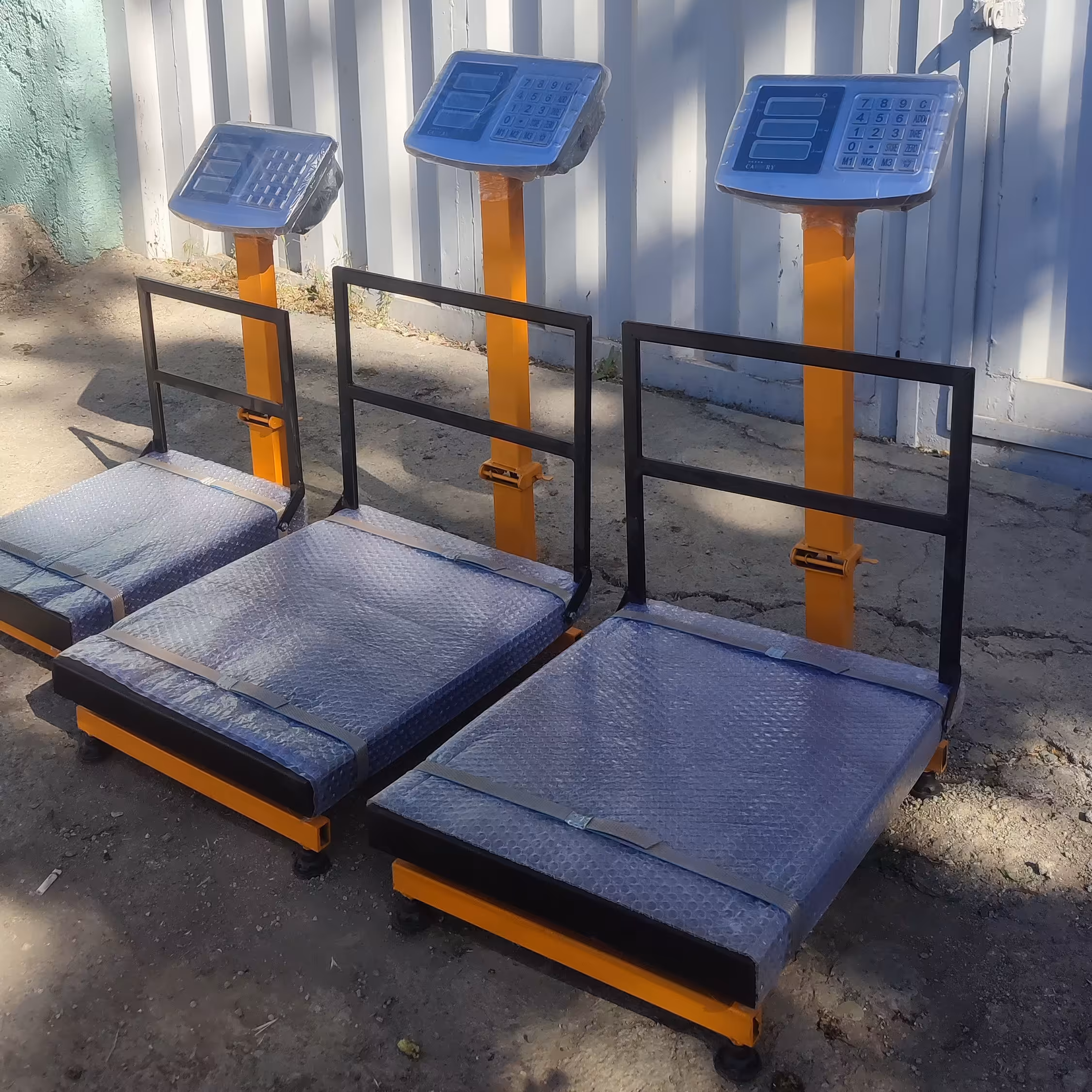 باسکول 200 کیلویی شاسی سنگین (پس کرایه)