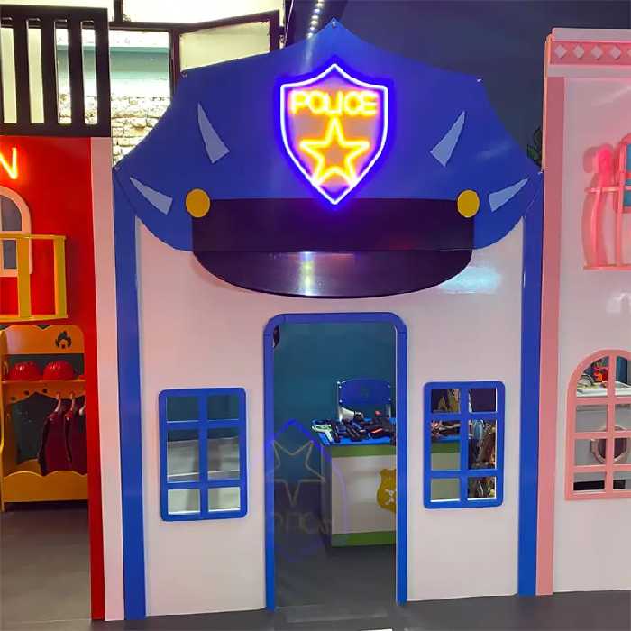 اسباب بازی مشاغل مدل ایستگاه پلیس کد 6178538