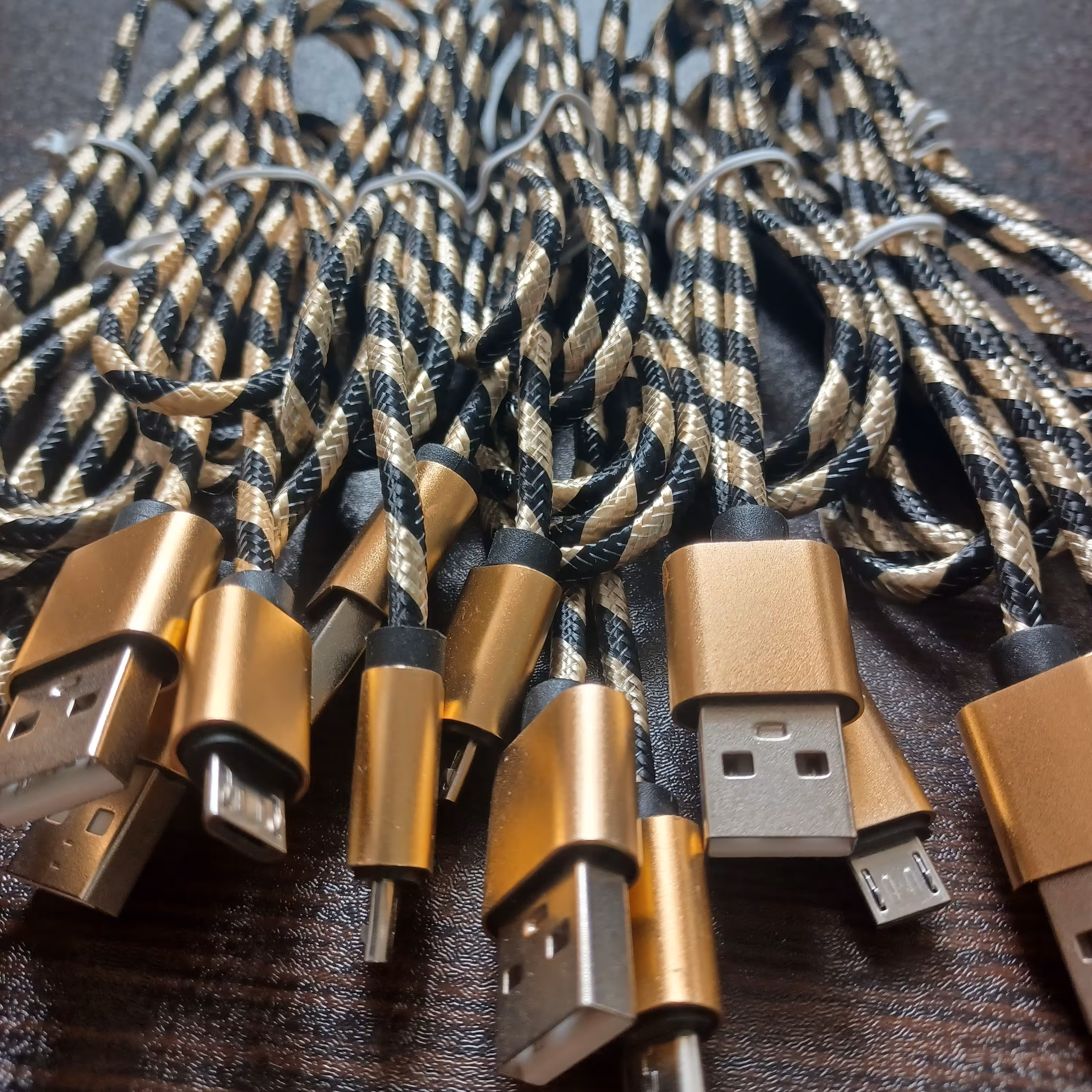 کابل شارژ کنفی میکرو کیفیت عالی ( صد در صد فست شارژ )