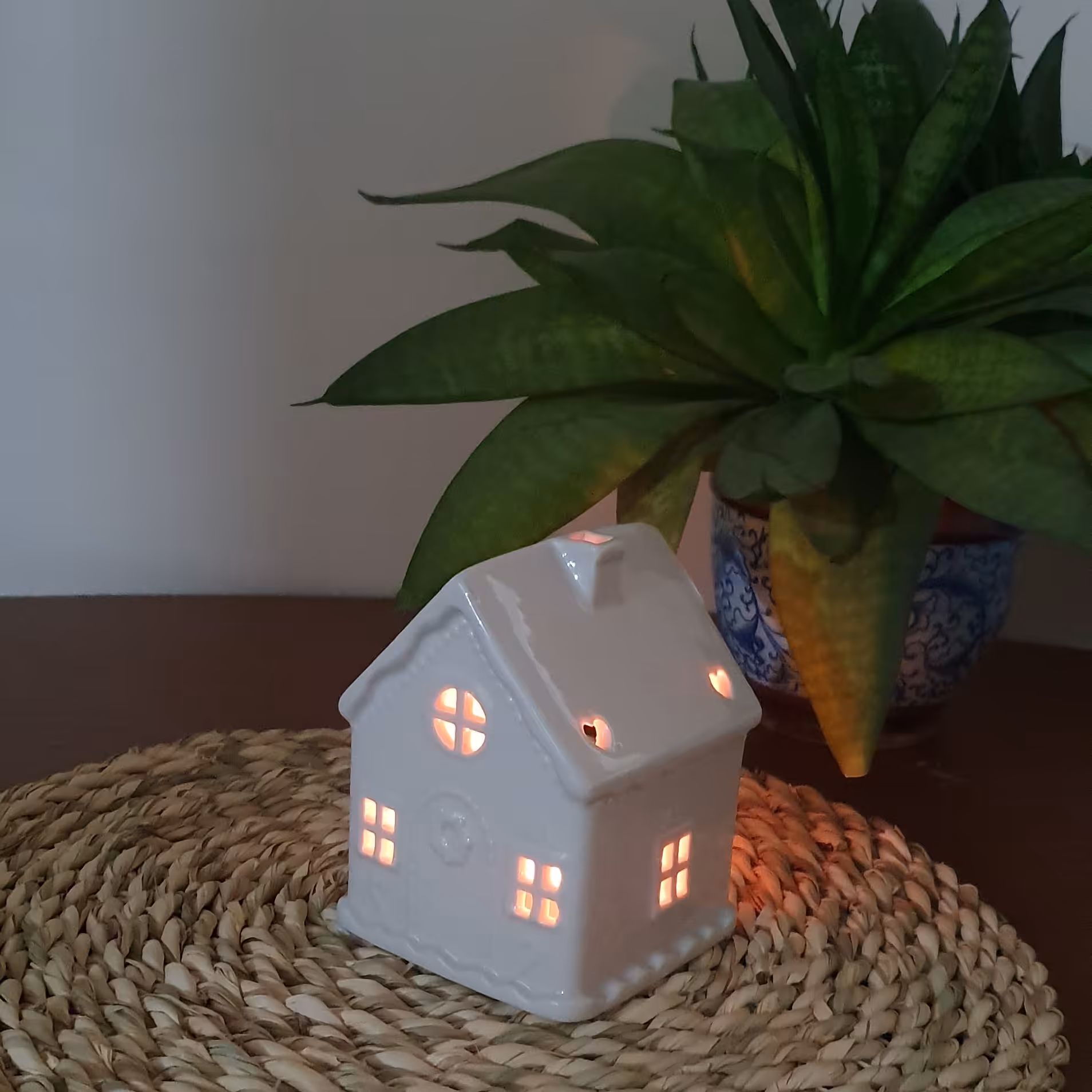 جاشمعی سرامیکی طرح کلبه   جا شمعی فانتزی   جاشمعی ارسال رایگان