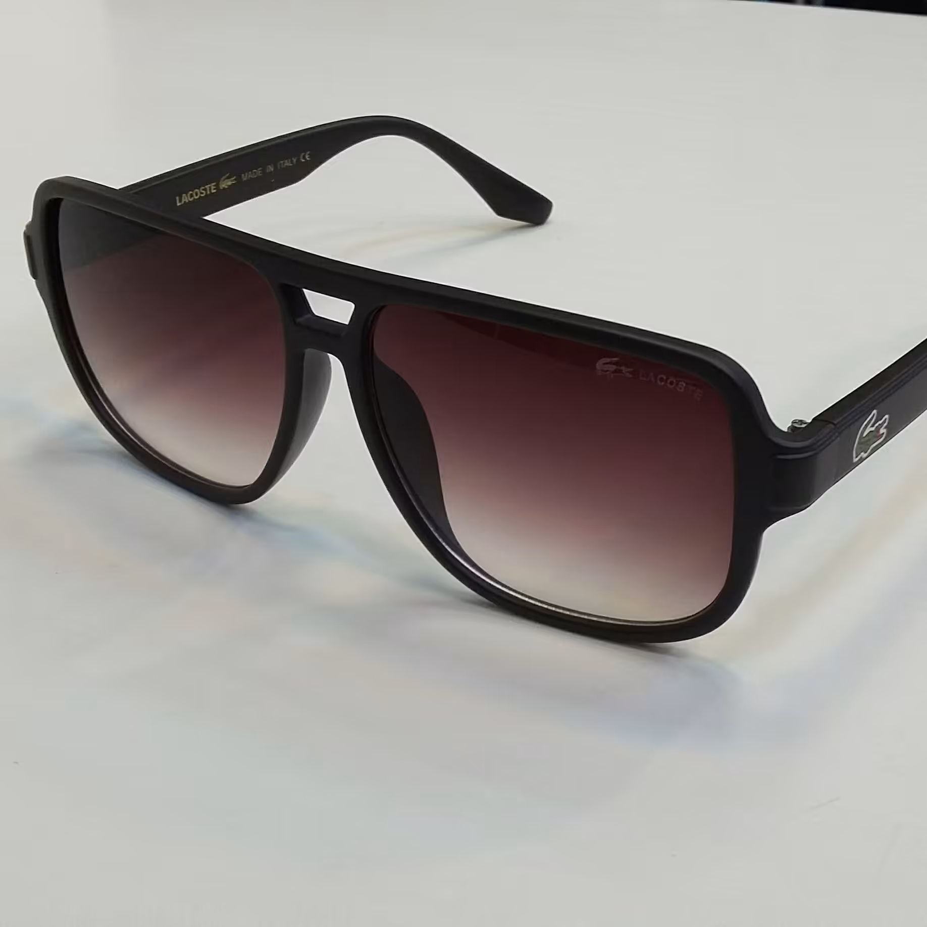 عینک مردانه مدل مربع برند لاگوست