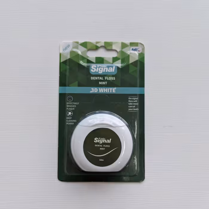 نخ دندان سفید کننده سیگنال با طعم نعناع 50 متری