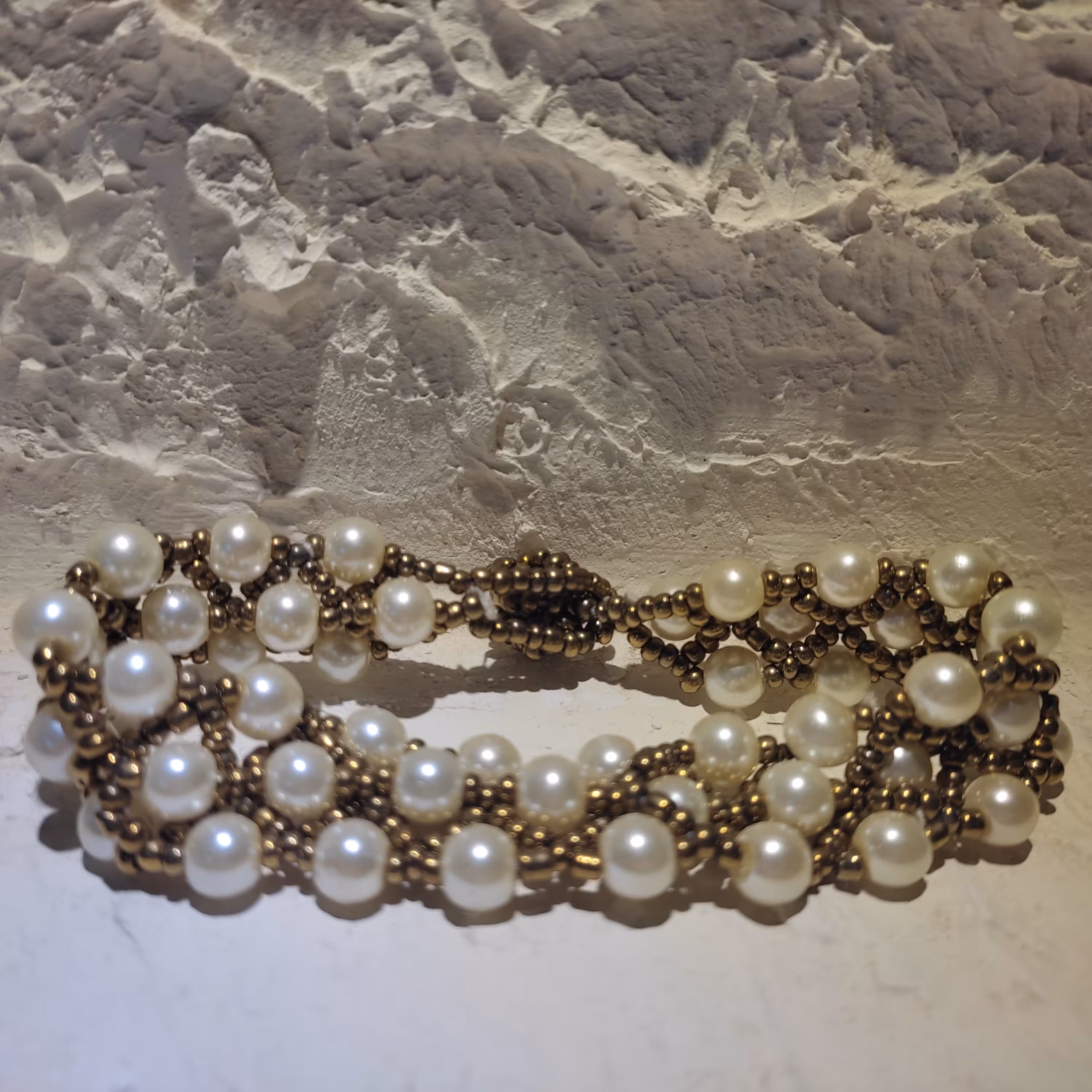 دستبند مهره و منجوق کار شده زیبا و دست ساز فری سایز