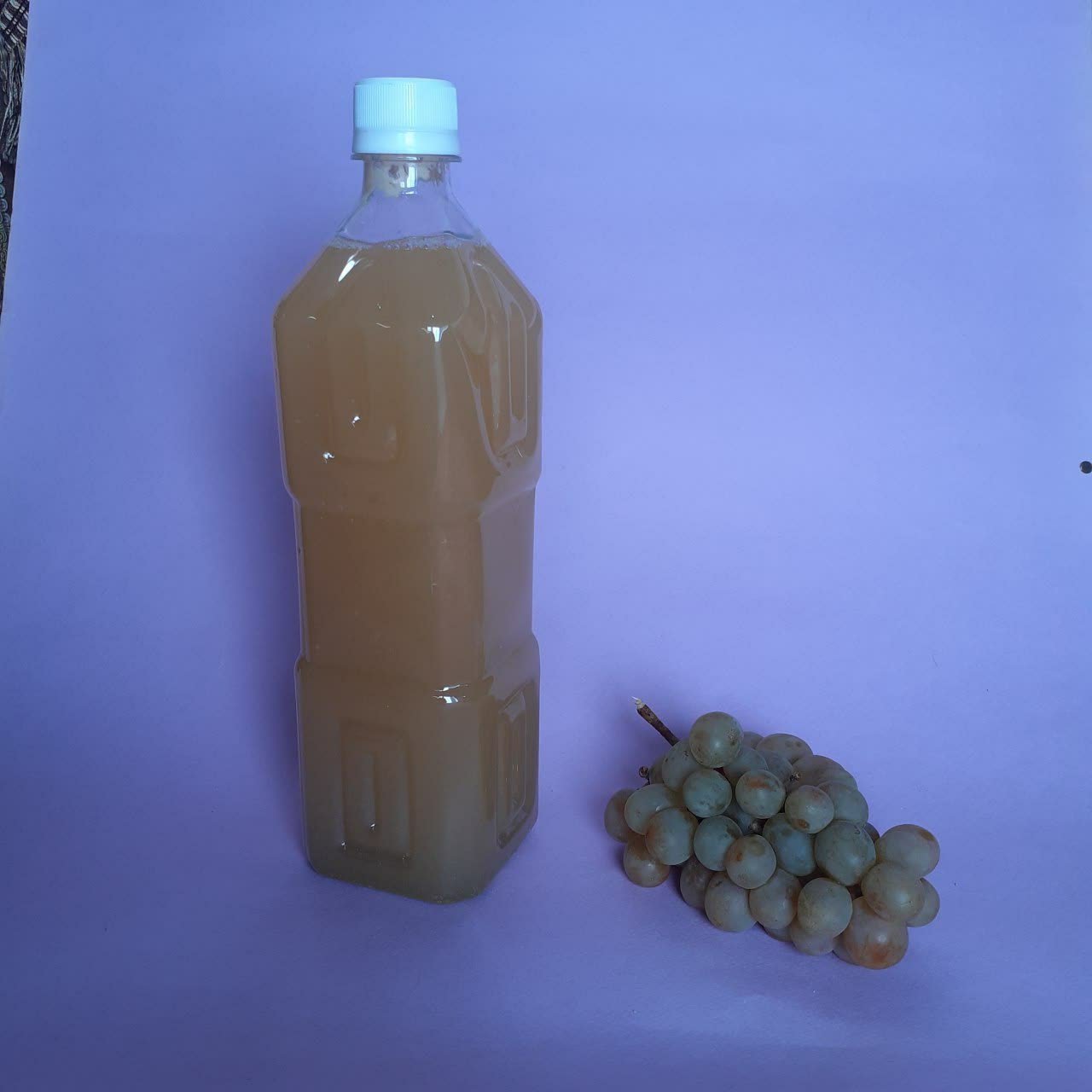آبغوره خالص و طبیعی (900 گرم)