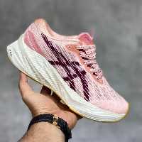 493 کتونی اسیکس زنانه طرح خاص مناسب ورزش و پیاده روی لژ دار  asics 