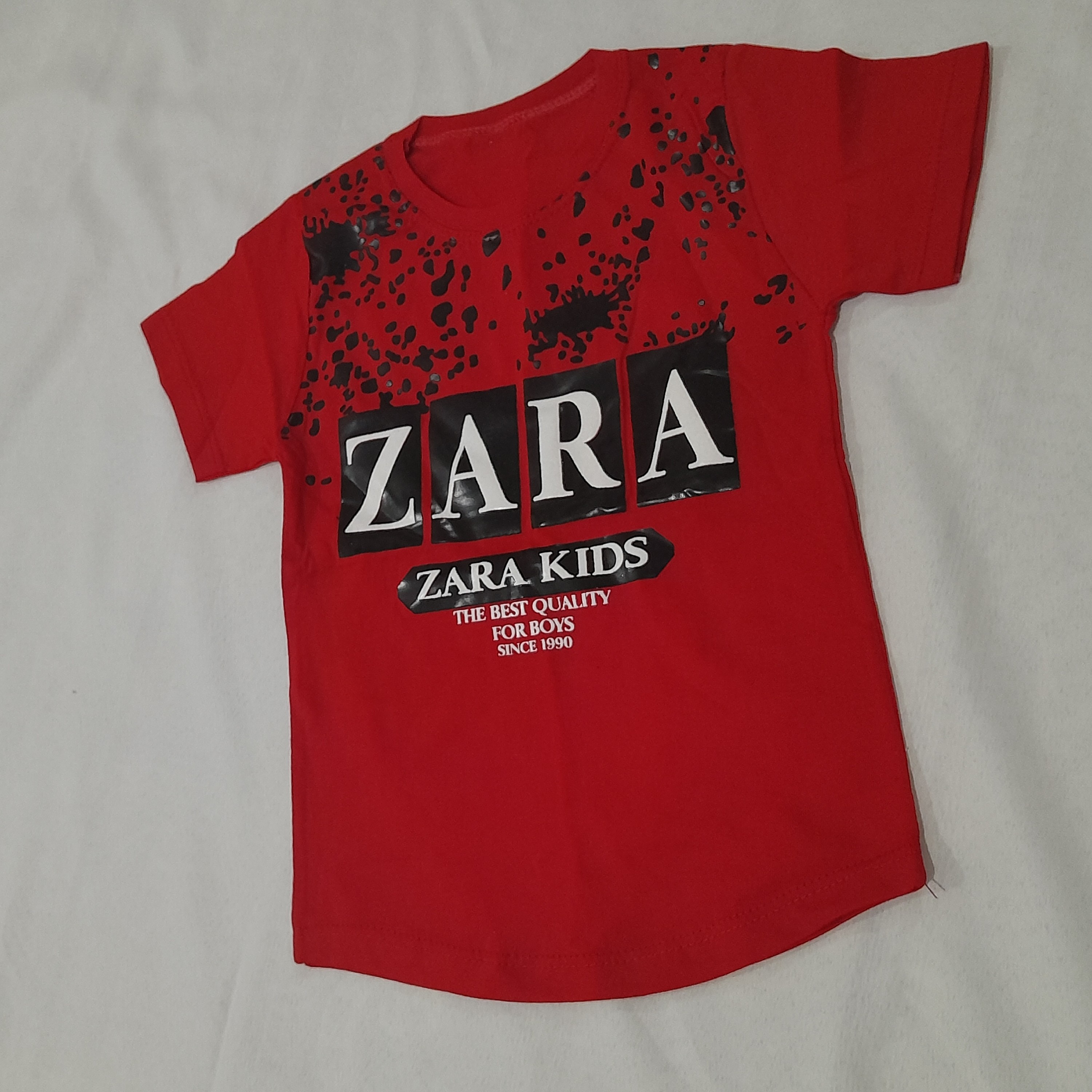 تیشرت(پسرانه دخترانه) دارای 5 رنگ مناسب 2 الی 4 سال