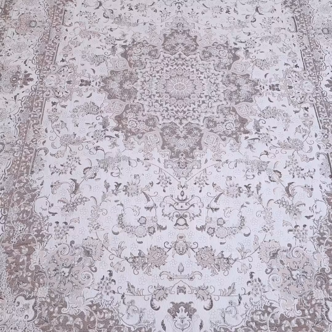 رو فرشی کرم گردویی .6 متری...