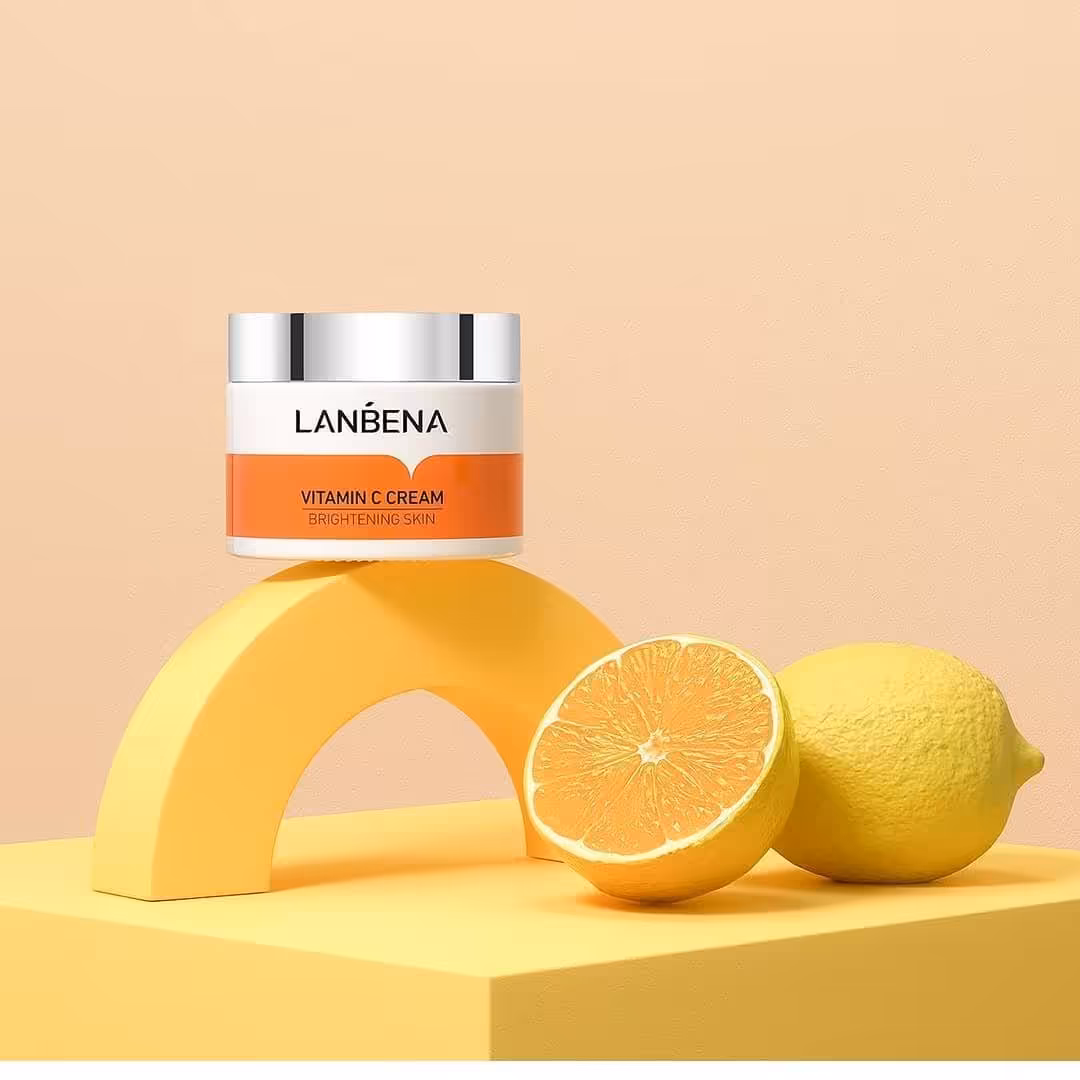 کرم ویتامین سی و روشن کننده جدید لانبنا