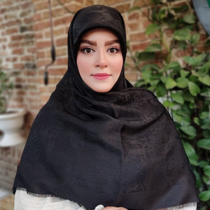 روسری نخ ابریشم تک رنگ