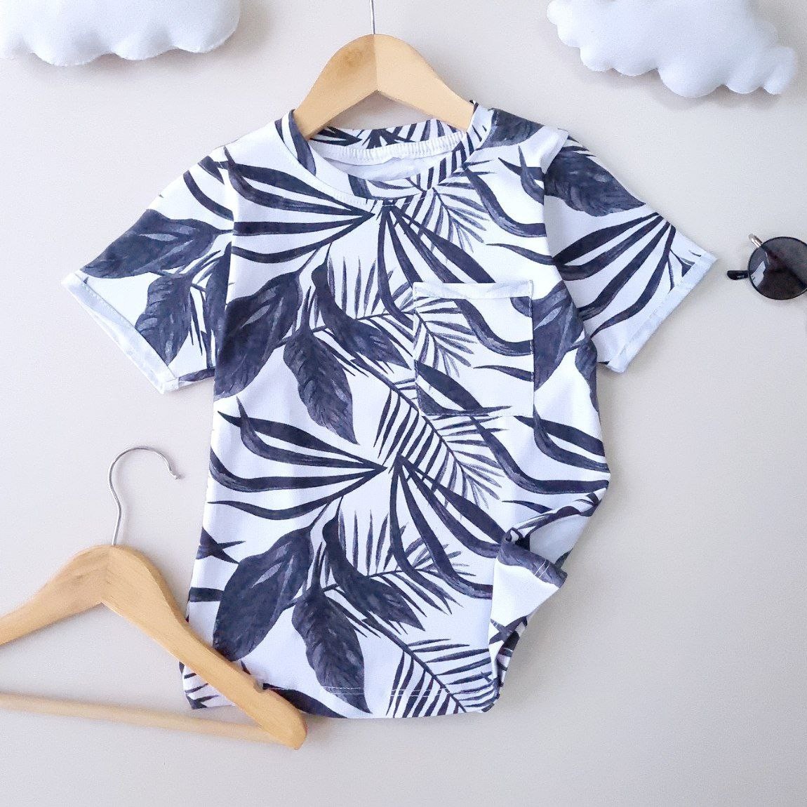 تیشرت تک هاوایی کد 3293 سایز 45 تا 60 مناسب برای 4 تا 11 سال