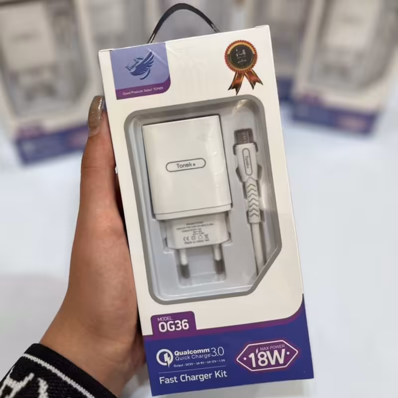 آداپتور 18 وات تونک همراه با کابل میکرو دارای قابلیت شارژ سریع