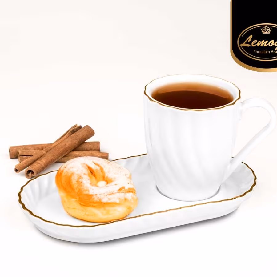 سرویس دو پارچه لیوان و نعلبکی کارمن یک خط طلا لمون