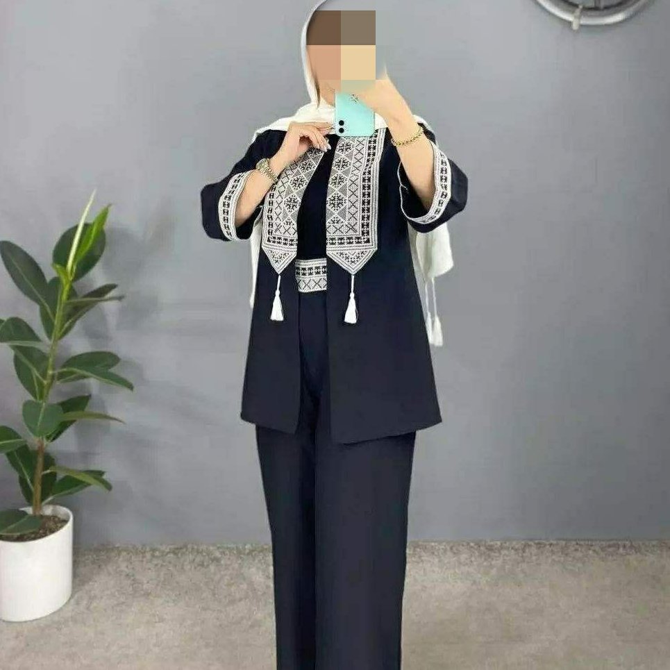 ست مانتو شلوار سنتی فری سایز جنس پرشین در رنگبندی جذاب